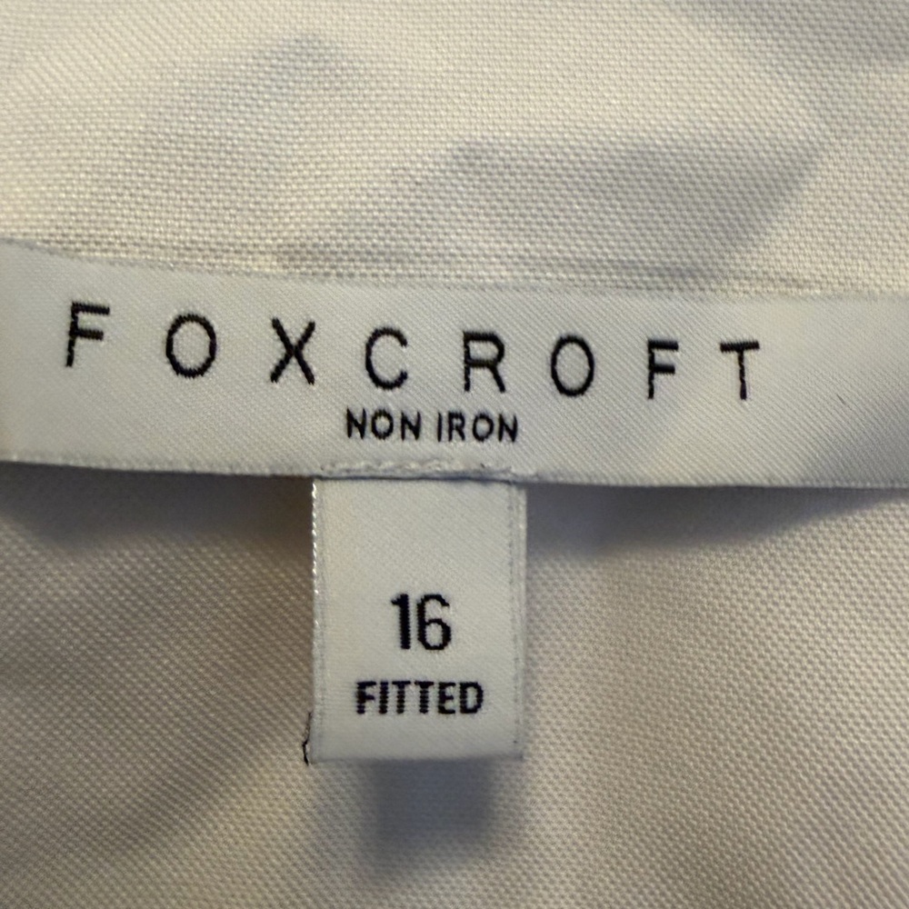 Foxcroft White Non-Iron Fitted Blouse - Picture 4 of 4